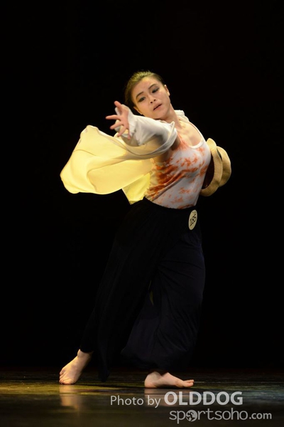 Solo Dance (331)