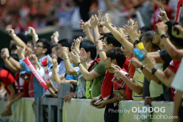 Football (103)