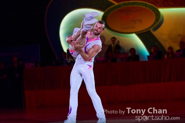Performance067