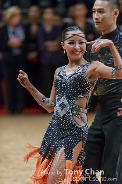 WDSF2-049