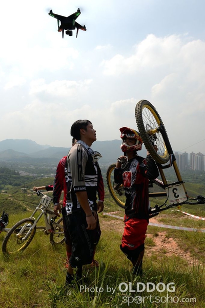 Downhill (9)