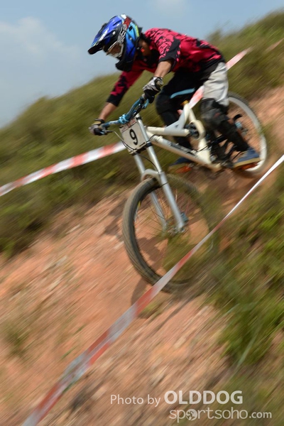 Downhill (21)
