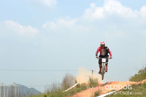 Downhill (76)