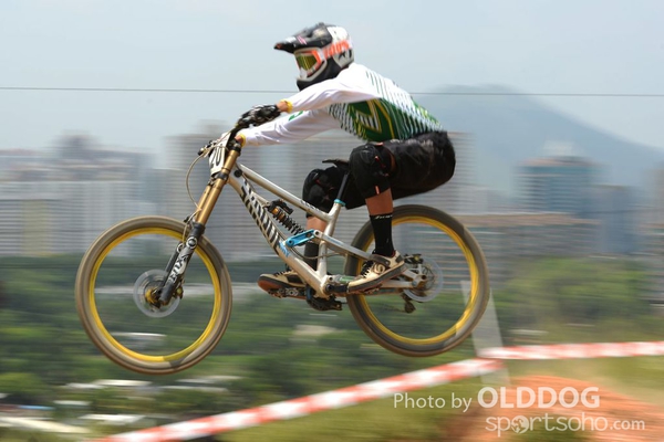 Downhill (79)