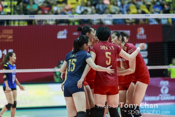 FIVB_Day 1 CHIvsTHI_017
