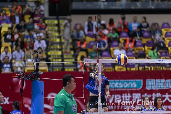 FIVB_Day 1 CHIvsTHI_117