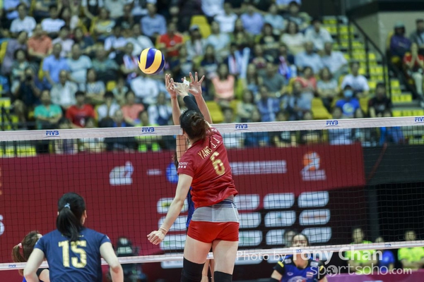 FIVB_Day 1 CHIvsTHI_175
