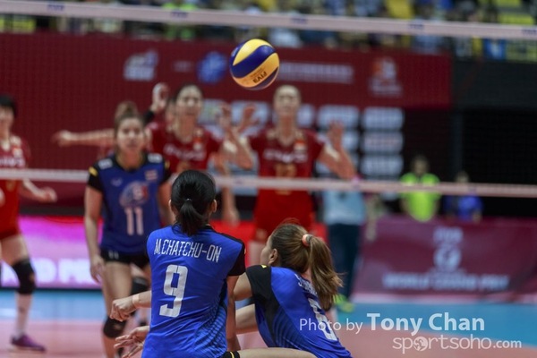 FIVB_Day 1 CHIvsTHI_234