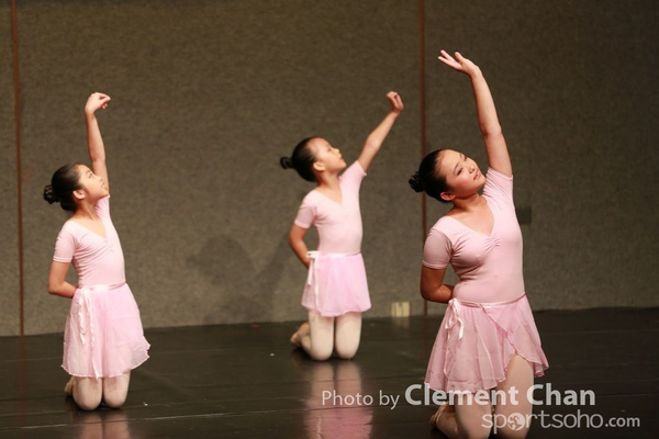 Moledies Dance_141_1