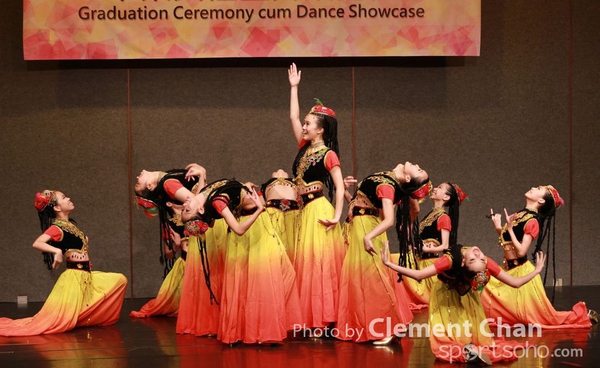 Moledies Dance_275_1