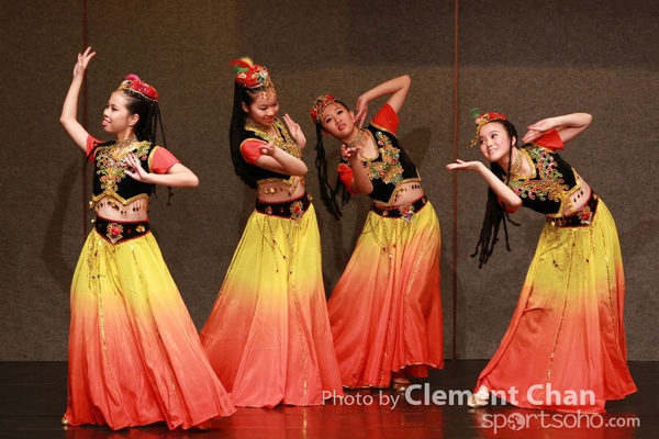Moledies Dance_284_1