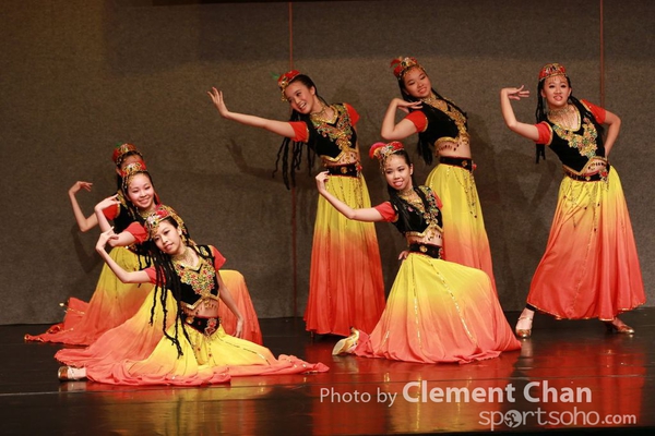 Moledies Dance_290_1