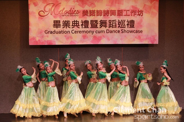 Moledies Dance_341_1