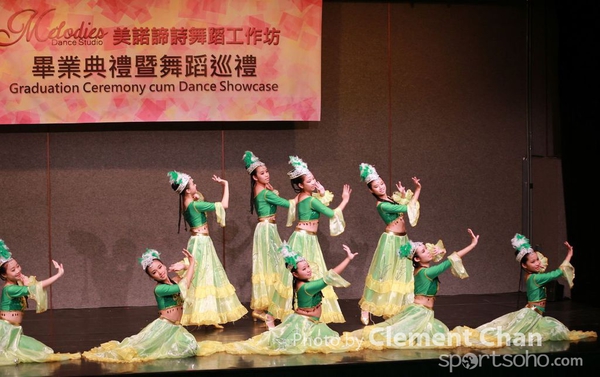 Moledies Dance_355_1