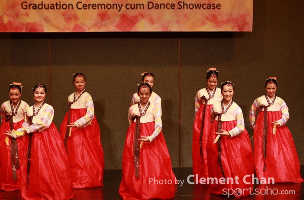 Moledies Dance_410_1