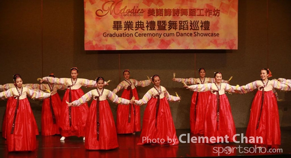 Moledies Dance_421_1
