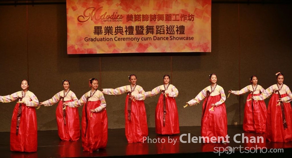 Moledies Dance_429_1