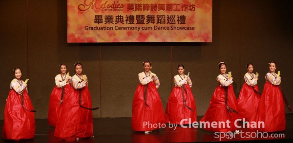 Moledies Dance_434_1