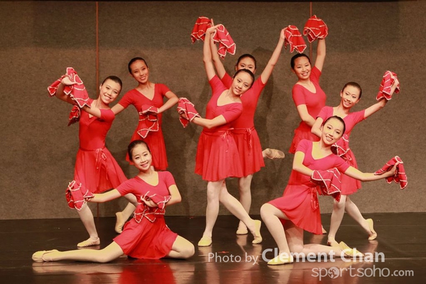 Moledies Dance_515_1