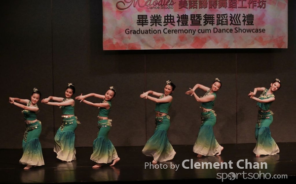 Moledies Dance_522_1