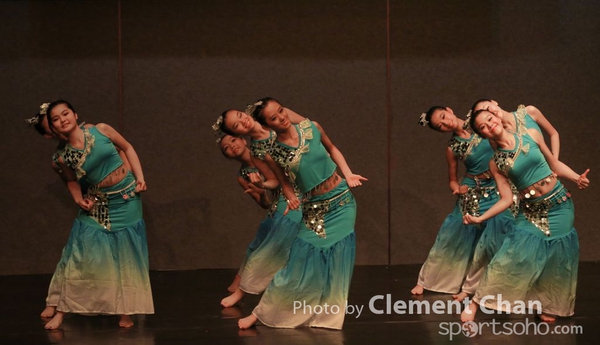 Moledies Dance_528_1