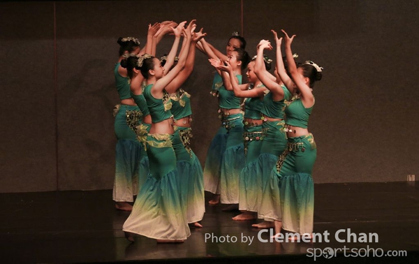 Moledies Dance_555_1