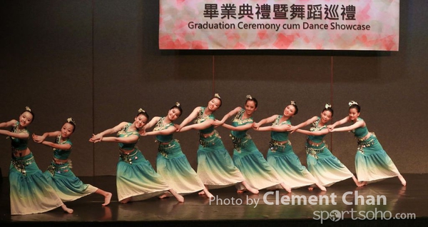 Moledies Dance_595_1