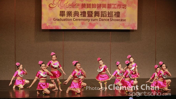 Moledies Dance_627_1