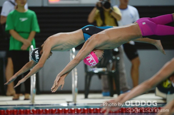 Swimming (101)
