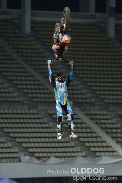 Night Jump Day1 (17)