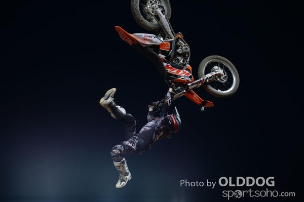 Night Jump Day2 (2)