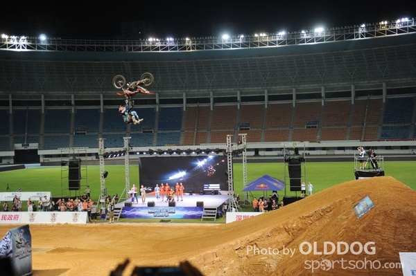 Night Jump Day2 (46)