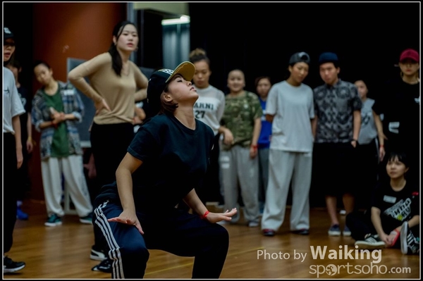 2015-10-24 Street Dance 0067