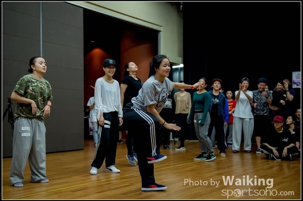 2015-10-24 Street Dance 0111