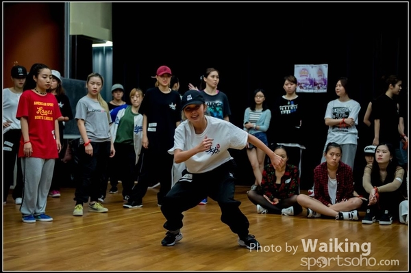 2015-10-24 Street Dance 0172