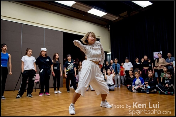 20151024 dance1009