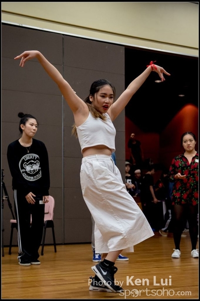 20151024 dance1047