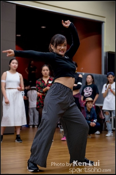 20151024 dance1073