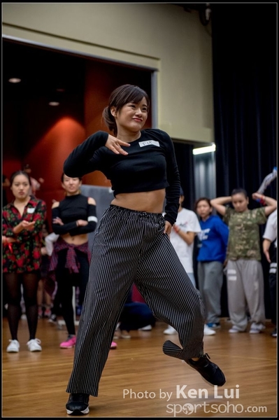 20151024 dance1075