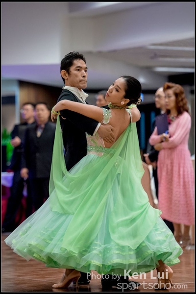 20151108 dance1040