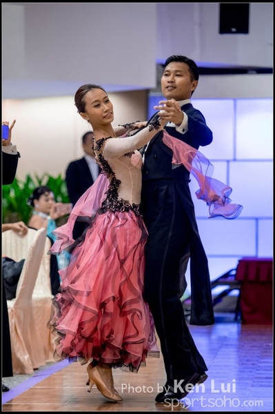 20151108 dance1068