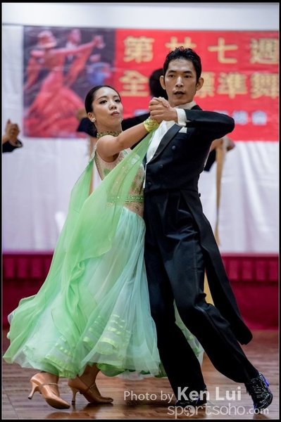 20151108 dance1076