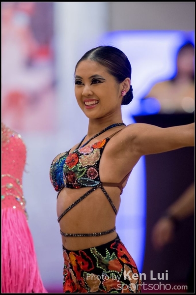 20151108 dance1090