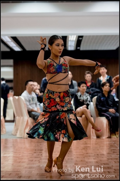20151108 dance1143