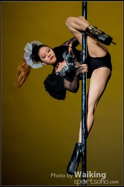 2015-11-19 Aerial Dance 0007