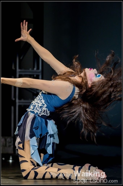 2015-11-19 Aerial Dance 0425