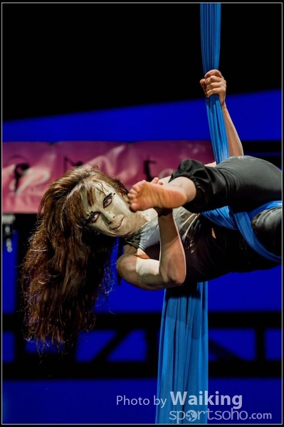 2015-11-19 Aerial Dance 0456