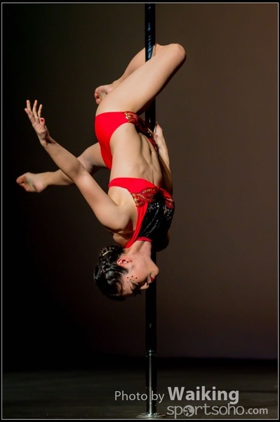 2015-11-19 Aerial Dance 0478
