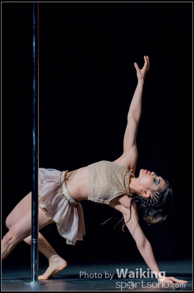 2015-11-19 Aerial Dance 0609