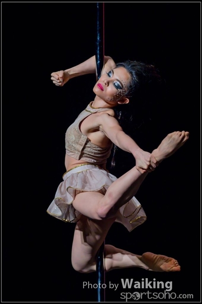 2015-11-19 Aerial Dance 0615